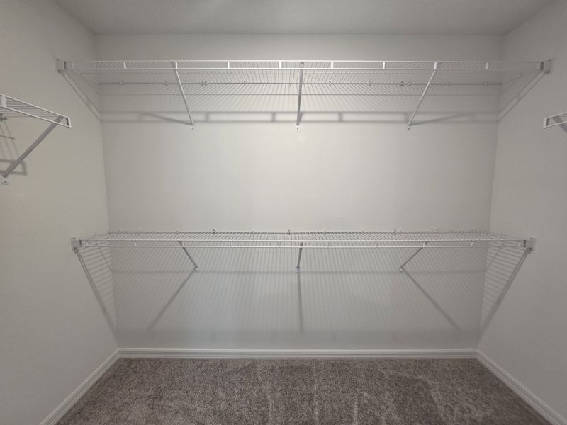 Spacious, unfurnished interior of a new home in Lake Deer Estates, Poinciana (Image 9). Spacious, unfurnished interior of a new home in Lake Deer Estates, Poinciana (Image 9).