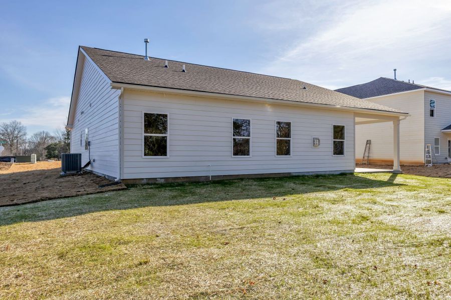 Exterior details and patio area of a home in Hampshire Hills, Columbia (Image 20).