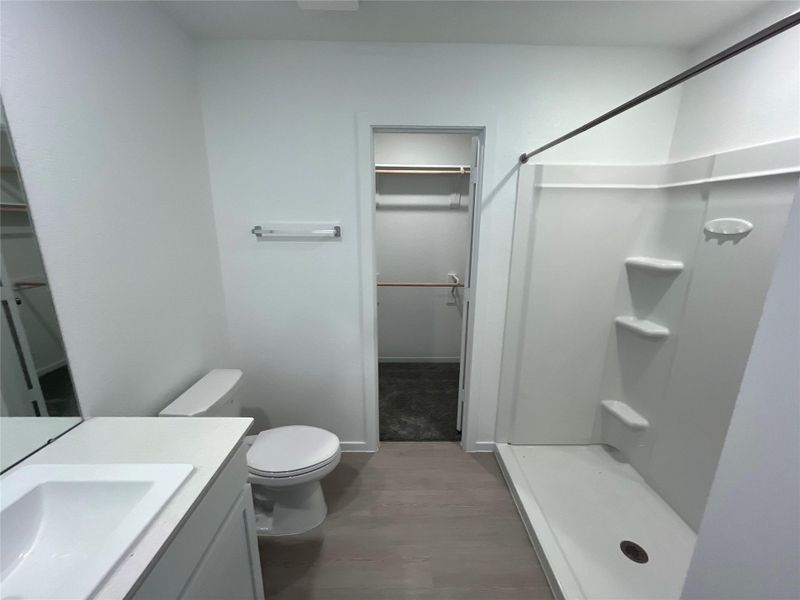 Furnished interior view inside a new home in Gifford Meadows, Angleton (Image 6).