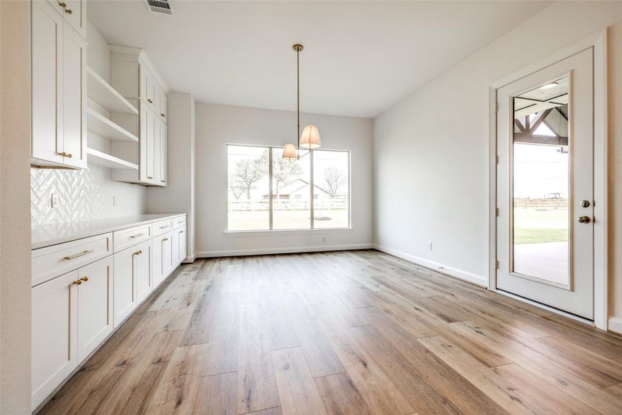 Spacious, unfurnished interior of a new home in Arborwood, Waller (Image 34).