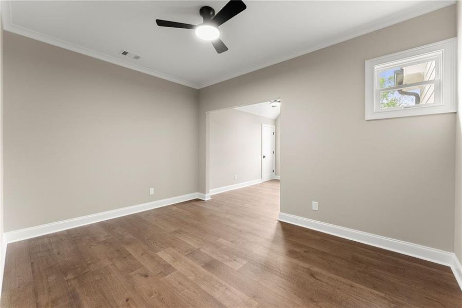 Spacious, unfurnished interior of a new home in , Gainesville (Image 49).