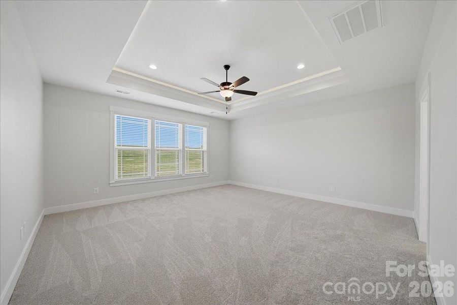 Spacious, unfurnished interior of a new home in , Columbus (Image 19).
