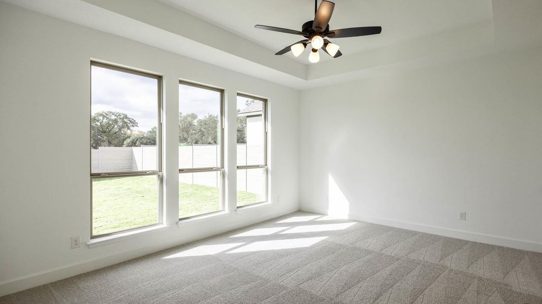 Spacious, unfurnished interior of a new home in Wolf Ranch 51', Georgetown (Image 18).