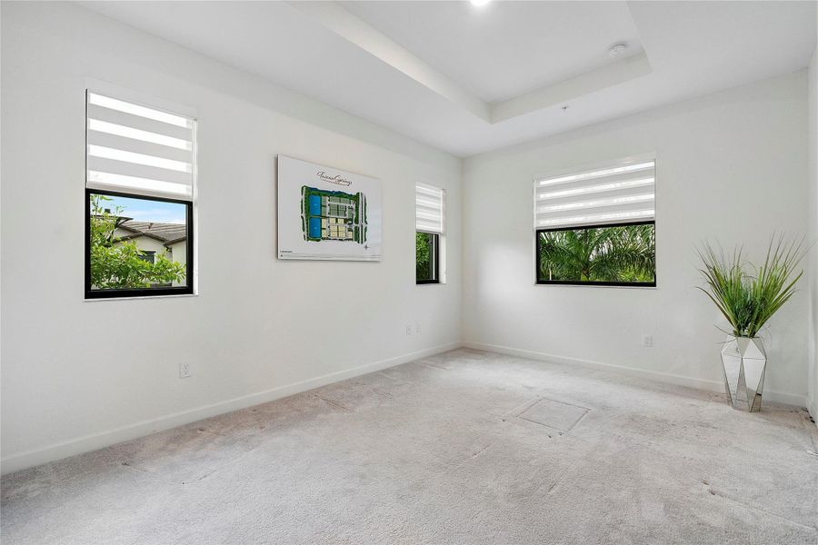 Spacious, unfurnished interior of a new home in , Pembroke Pines (Image 19).