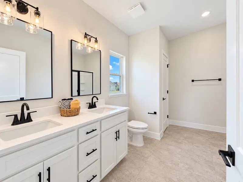 Furnished interior view inside a new home in St. John's Preserve, Palm Bay (Image 13).