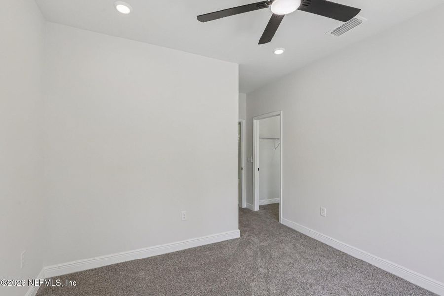 Spacious, unfurnished interior of a new home in , Jacksonville (Image 33).