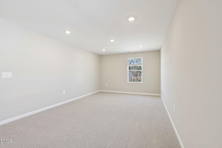 24-web-or-mls-Raleigh - Watkins Glen - 3