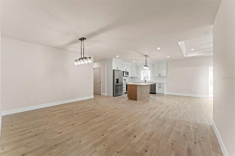 Spacious, unfurnished interior of a new home in , Palm Bay (Image 41).