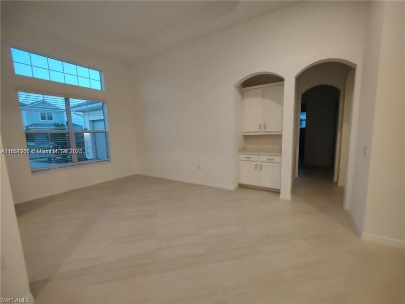 Image 79 of a home in .