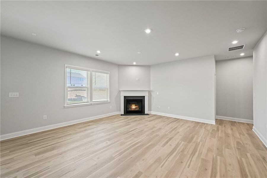 Spacious, unfurnished interior of a new home in Anderson Point, McDonough (Image 8). Spacious, unfurnished interior of a new home in Anderson Point, McDonough (Image 8).