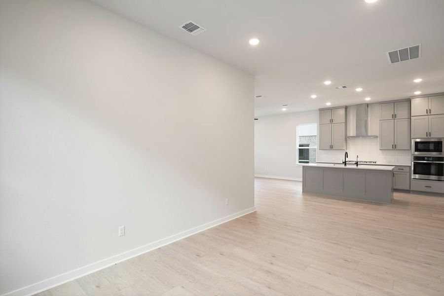 Spacious, unfurnished interior of a new home in Arbor Collection At Wolf Ranch, Georgetown (Image 27).