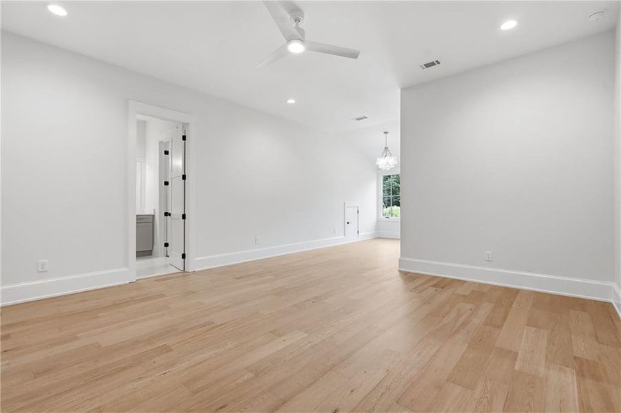 Spacious, unfurnished interior of a new home in , Milton (Image 28).