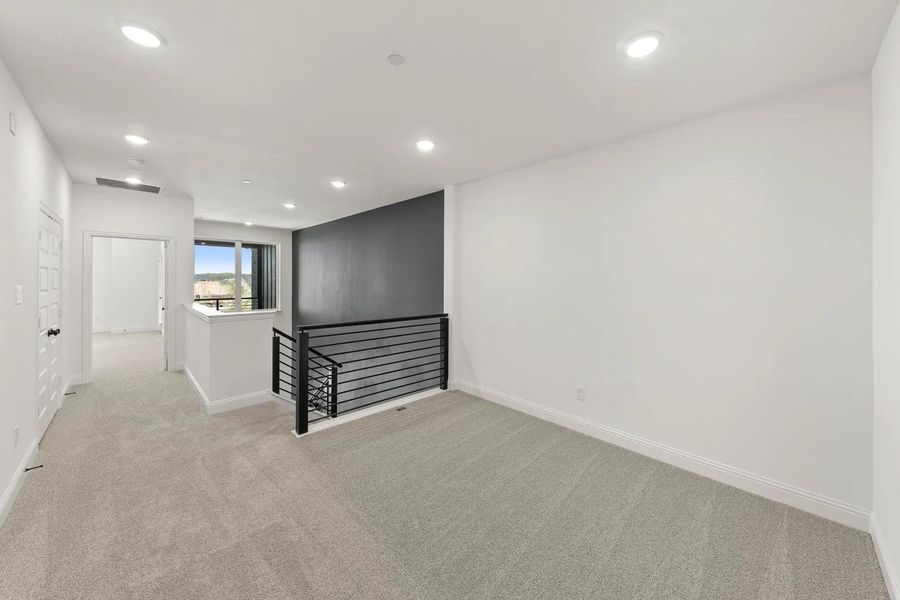 The Emberly A Loft