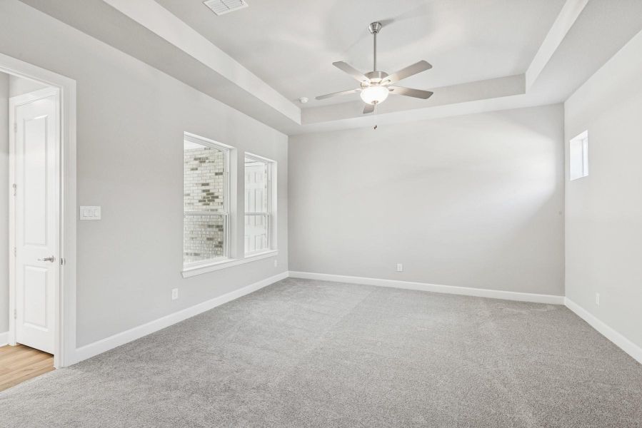 Spacious, unfurnished interior of a new home in Riceland 50’ Alley Load Homesites, Mont Belvieu (Image 13).