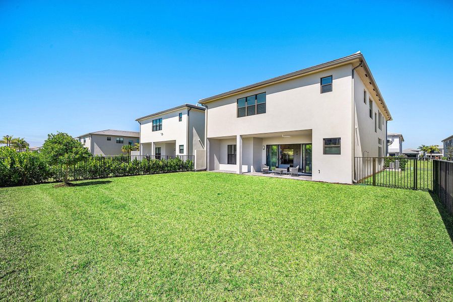 055-8260RoyalCountyDownRoad-BocaRaton-FL