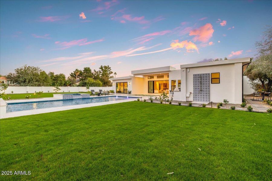 102-IMG_7140_v2 102-IMG_7140_v2