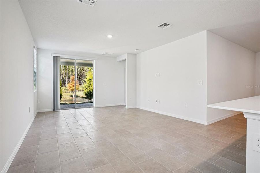 Spacious, unfurnished interior of a new home in Ridgehaven - Villas, Ormond Beach (Image 33).