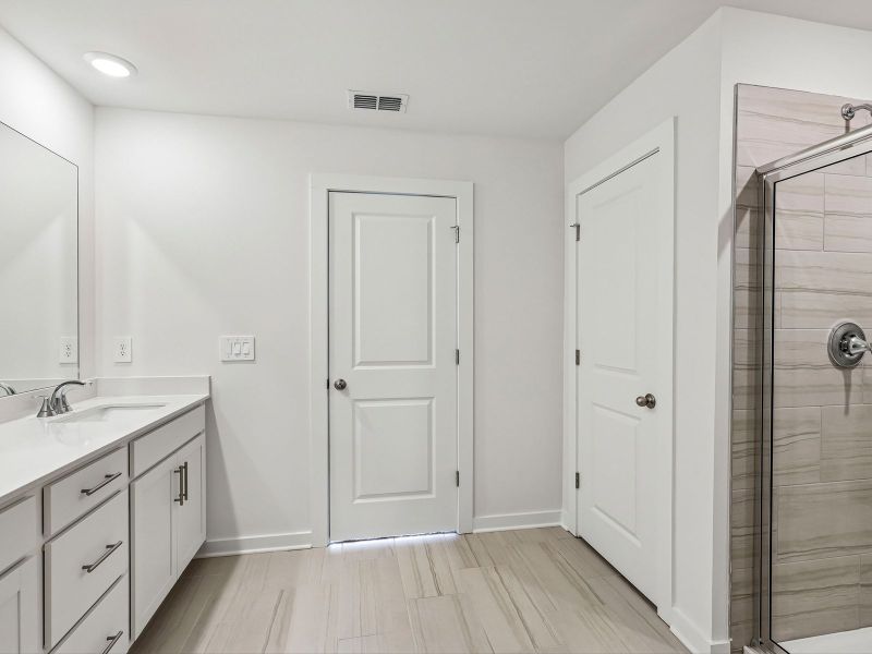 Furnished interior view inside a new home in Avery Farms - Legacy Series, Murfreesboro (Image 5).