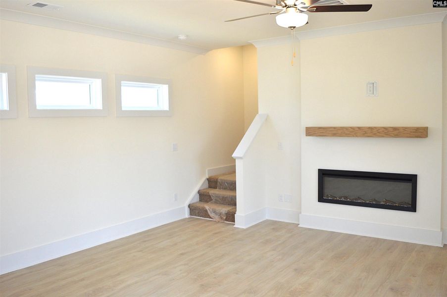 Spacious, unfurnished interior of a new home in Bickley Station, Irmo (Image 20).