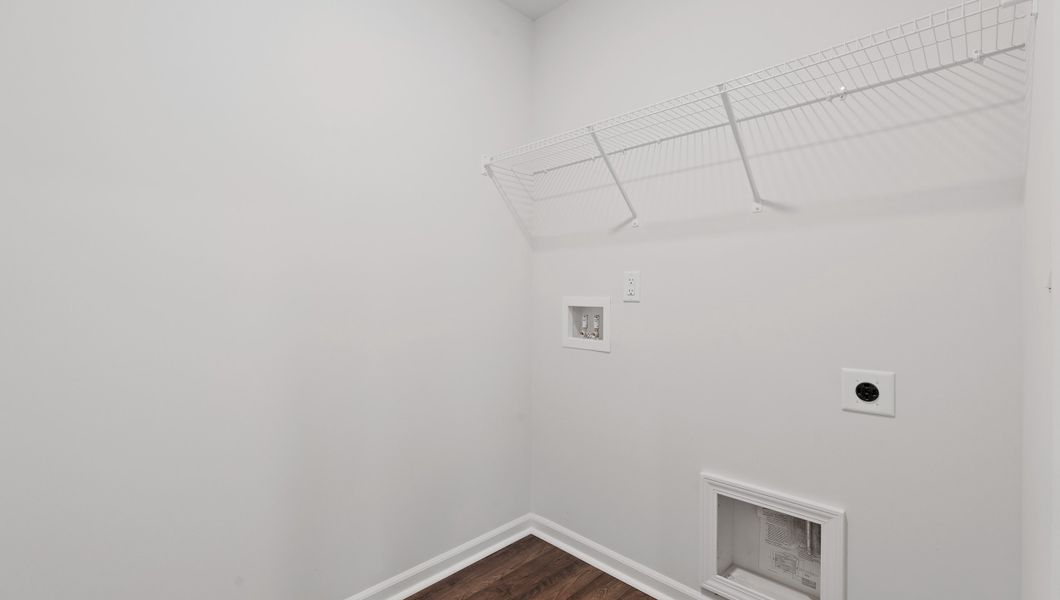 Spacious, unfurnished interior of a new home in Treemont Commons, Wellford (Image 20).