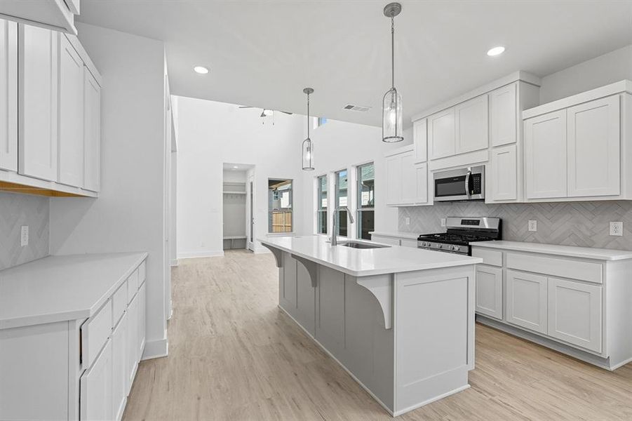 Furnished interior view inside a new home in Waterscape: 40ft. lots, Royse City (Image 9). Furnished interior view inside a new home in Waterscape: 40ft. lots, Royse City (Image 9).