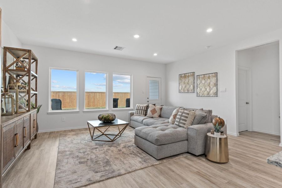 *Images and 3D tour are for illustration only and options may vary from home as built.