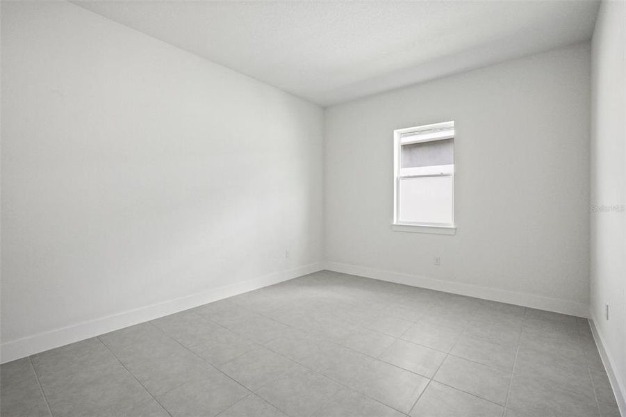 Spacious, unfurnished interior of a new home in Biscayne Landing at Seaire, Parrish (Image 37). Spacious, unfurnished interior of a new home in Biscayne Landing at Seaire, Parrish (Image 37).