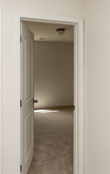 Image 19 of a home in . Image 19 of a home in .