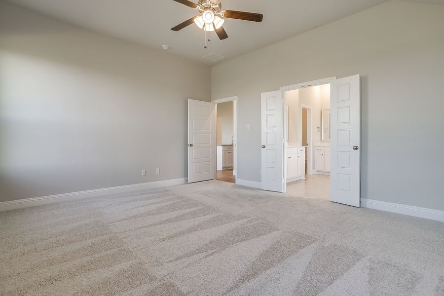 Spacious, unfurnished interior of a new home in Creekview Farms, Greenville (Image 33). Spacious, unfurnished interior of a new home in Creekview Farms, Greenville (Image 33).