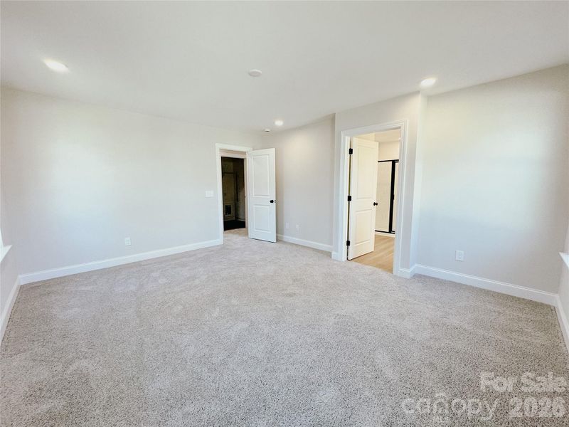 Spacious, unfurnished interior of a new home in , Huntersville (Image 30).