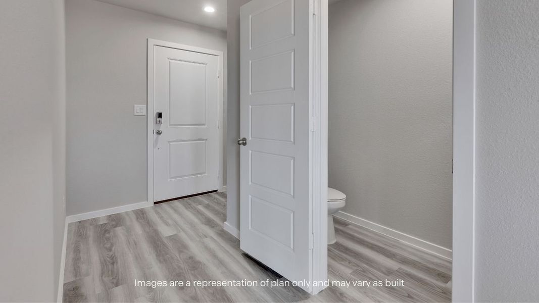 Spacious, unfurnished interior of a new home in Deer Meadows, Odessa (Image 11). Spacious, unfurnished interior of a new home in Deer Meadows, Odessa (Image 11).