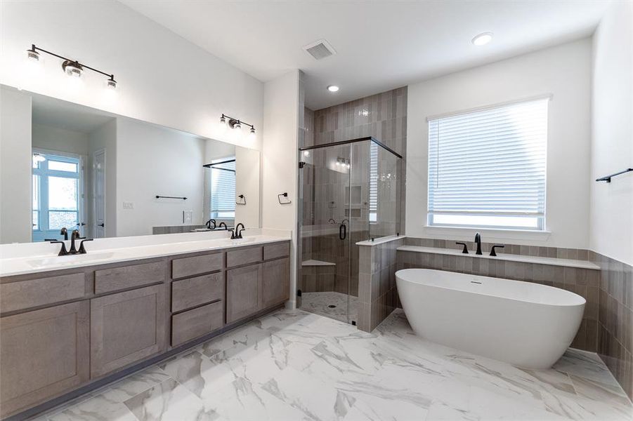 Furnished interior view inside a new home in Green Meadows, Celina (Image 5). Furnished interior view inside a new home in Green Meadows, Celina (Image 5).