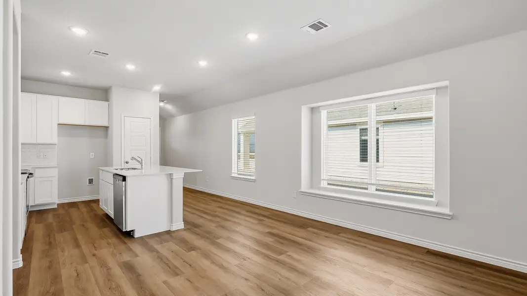 Dining room to kitchen Dining room to kitchen