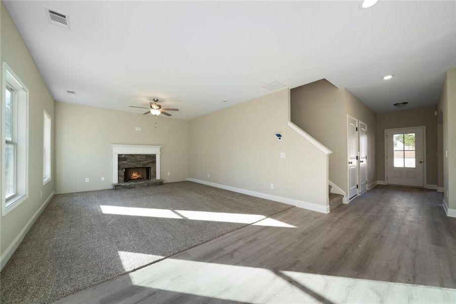 Spacious, unfurnished interior of a new home in Benson Estates, Dallas (Image 11). Spacious, unfurnished interior of a new home in Benson Estates, Dallas (Image 11).