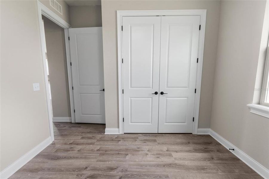 Image 33 of a home in .