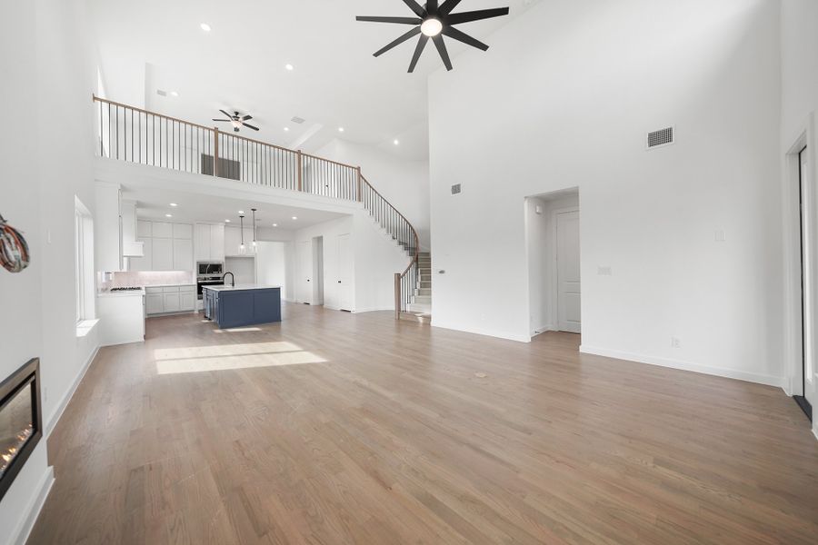 Spacious, unfurnished interior of a new home in Inspiration - Paradise Village, Lucas (Image 28).