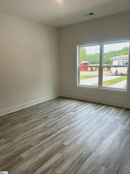 Spacious, unfurnished interior of a new home in Parkstone Place Townhomes, Roebuck (Image 7).