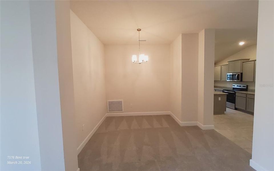 Spacious, unfurnished interior of a new home in Harmony Central, St. Cloud (Image 13).