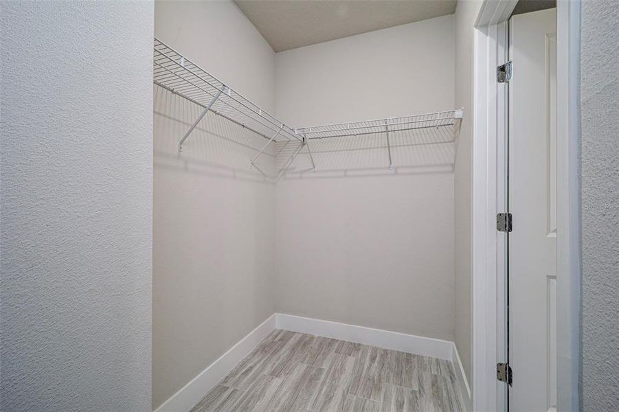 Spacious, unfurnished interior of a new home in , Palm Coast (Image 7).