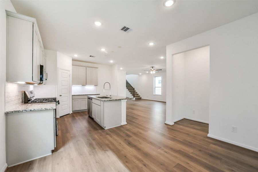 Furnished interior view inside a new home in Anderson Lake, Houston (Image 15).
