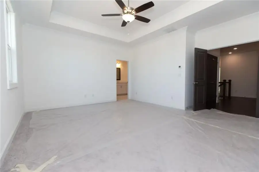 Spacious, unfurnished interior of a new home in Oakcrest, Duluth (Image 13). Spacious, unfurnished interior of a new home in Oakcrest, Duluth (Image 13).