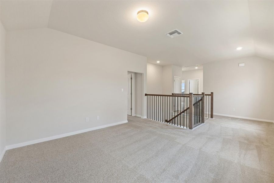 Spacious, unfurnished interior of a new home in The Cottages at La Cima, San Marcos (Image 25). Spacious, unfurnished interior of a new home in The Cottages at La Cima, San Marcos (Image 25).
