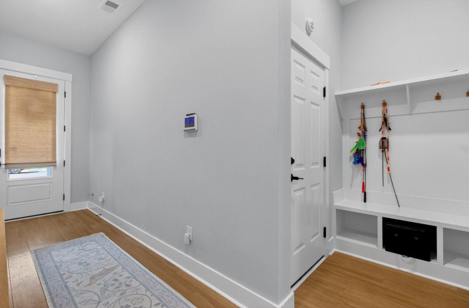 Spacious, unfurnished interior of a new home in , Summerville (Image 21).