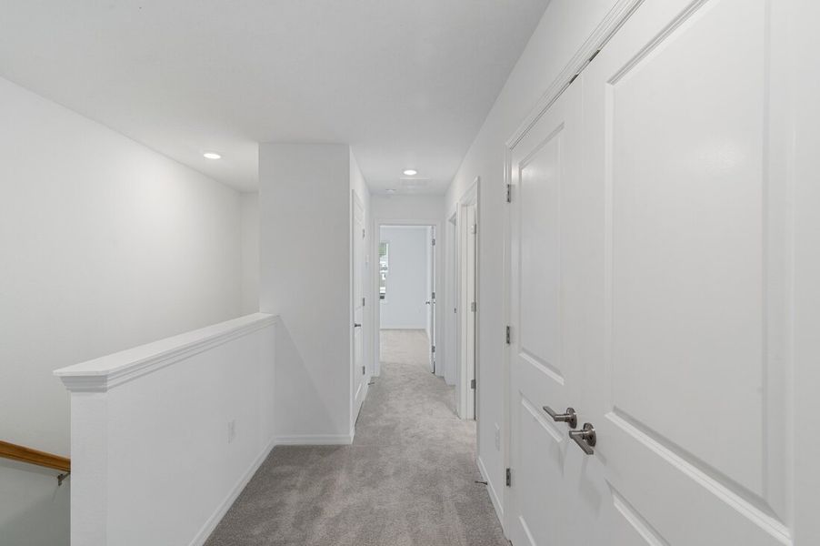 Spacious, unfurnished interior of a new home in Waterstone Townhomes, Groveland (Image 25). Spacious, unfurnished interior of a new home in Waterstone Townhomes, Groveland (Image 25).