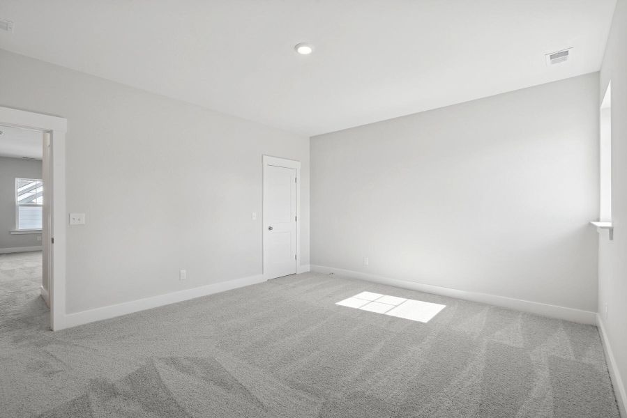 Spacious, unfurnished interior of a new home in Nexton – Midtown – The Garden Collection, Summerville (Image 30).