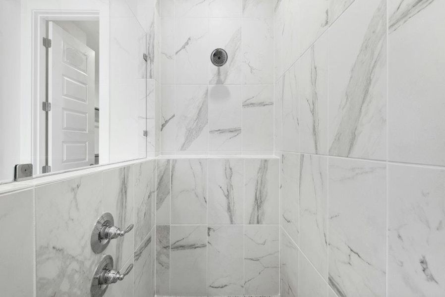 Furnished interior view inside a new home in Santa Rita Ranch, Liberty Hill (Image 7). Furnished interior view inside a new home in Santa Rita Ranch, Liberty Hill (Image 7).