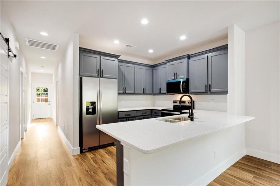 Furnished interior view inside a new home in , Sherman (Image 5).