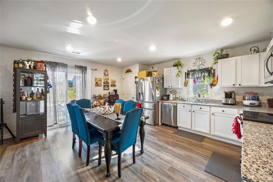 Furnished interior view inside a new home in Kingston Park, Kingston (Image 10).
