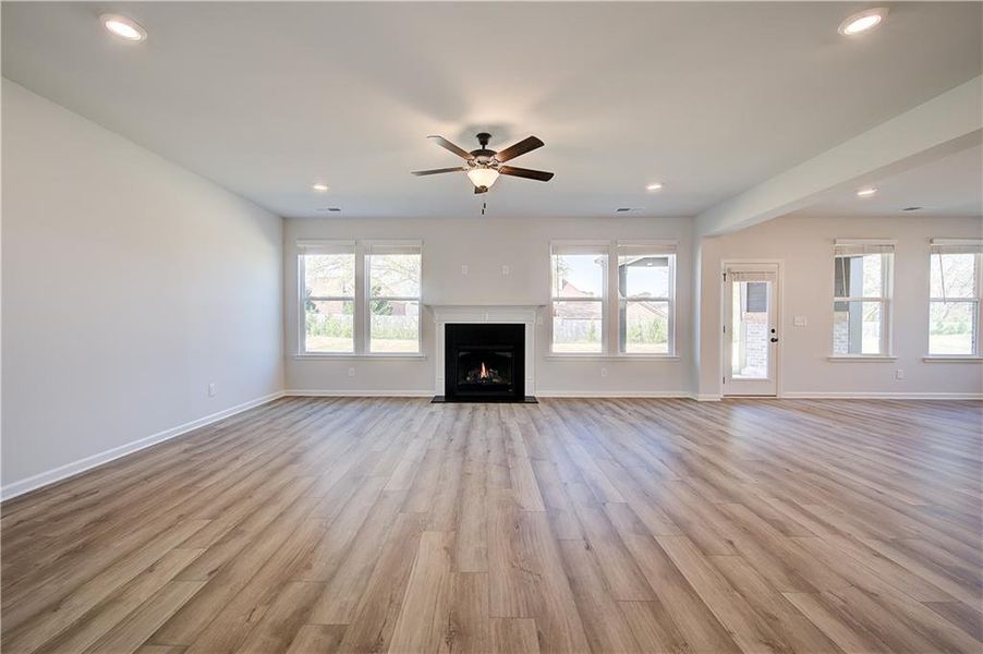 Spacious, unfurnished interior of a new home in Cambria at Traditions, Hampton (Image 31). Spacious, unfurnished interior of a new home in Cambria at Traditions, Hampton (Image 31).