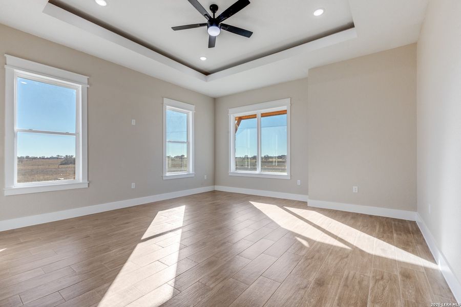 Spacious, unfurnished interior of a new home in , La Vernia (Image 37). Spacious, unfurnished interior of a new home in , La Vernia (Image 37).